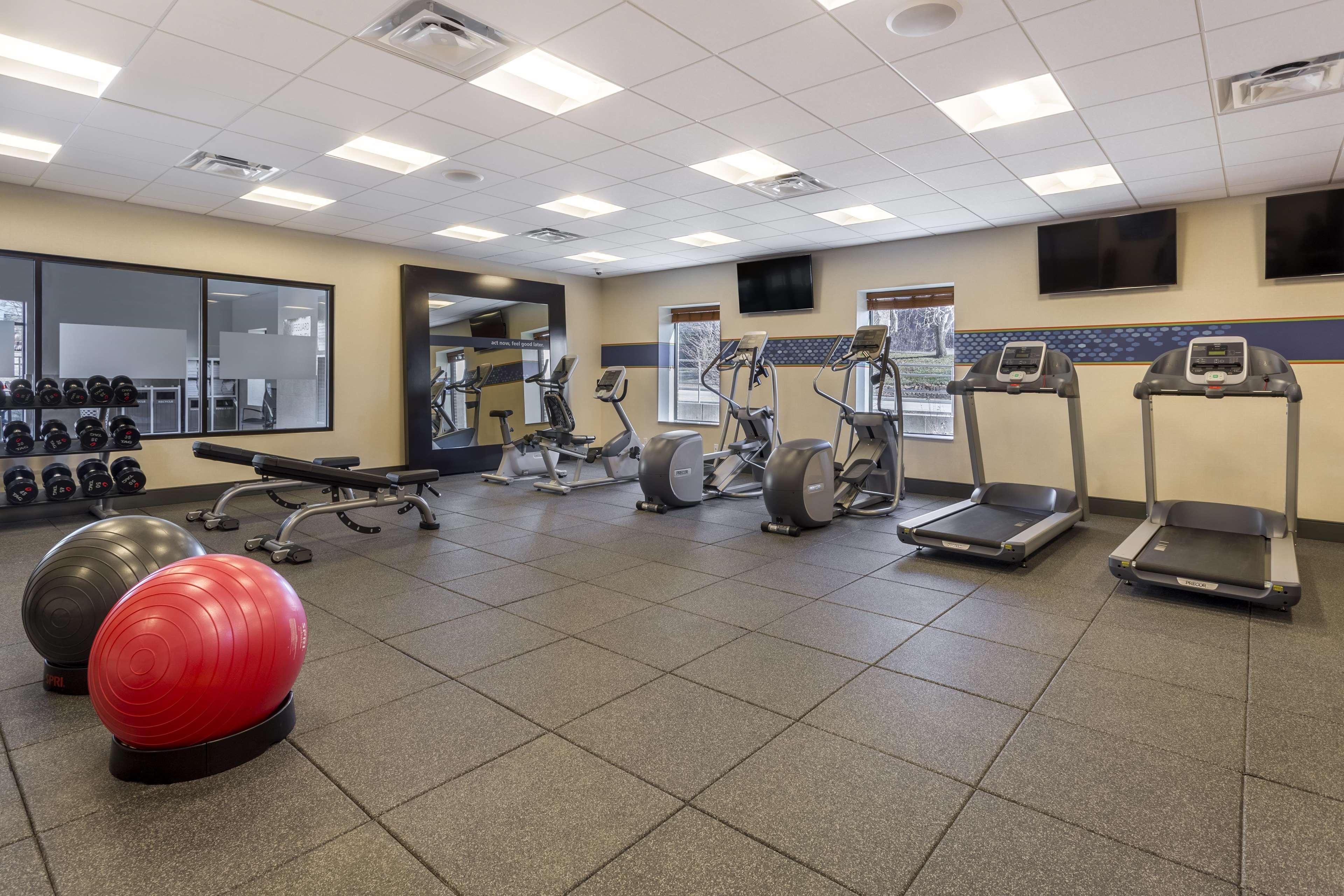 Hampton Inn & Suites Newport/Cincinnati, Ky Екстер'єр фото