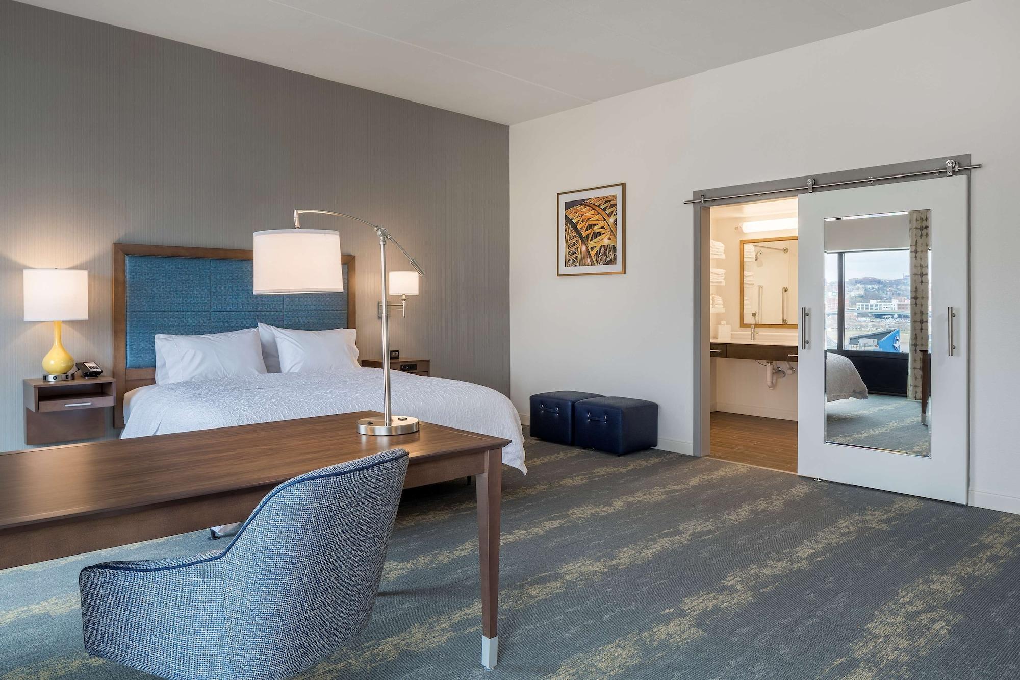 Hampton Inn & Suites Newport/Cincinnati, Ky Екстер'єр фото