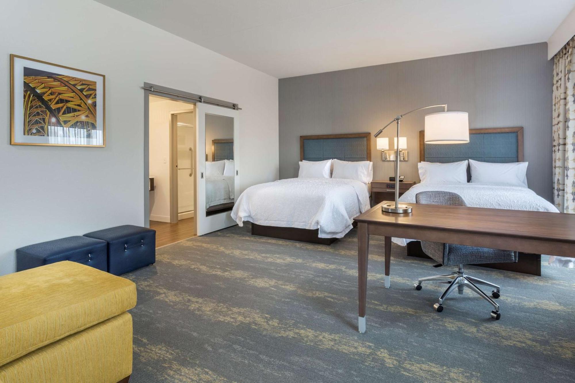 Hampton Inn & Suites Newport/Cincinnati, Ky Екстер'єр фото