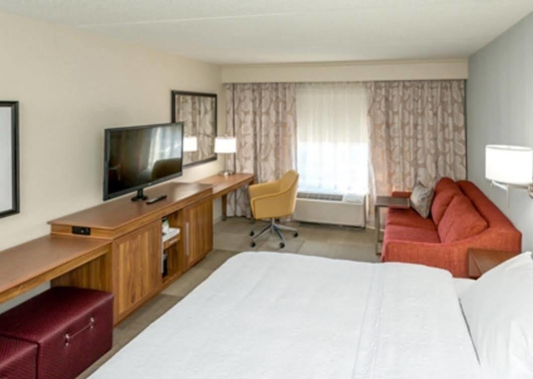 Hampton Inn & Suites Newport/Cincinnati, Ky Екстер'єр фото